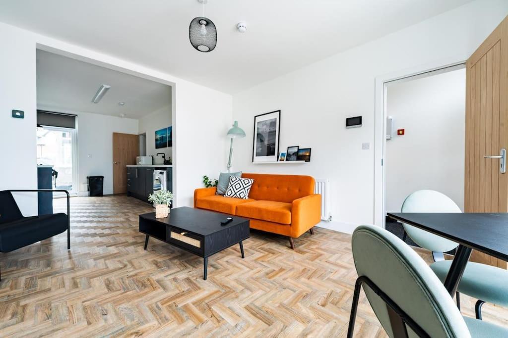 Isaacs View - Ground Floor Apartment Клийторпс Екстериор снимка