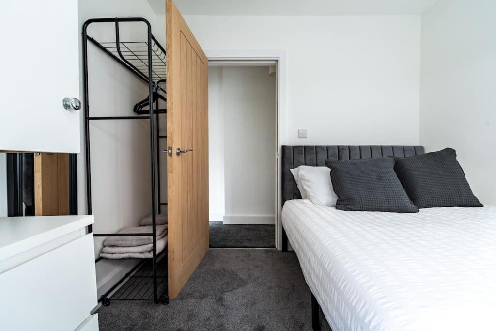 Isaacs View - Ground Floor Apartment Клийторпс Екстериор снимка